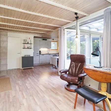5 Person In Holiday home *