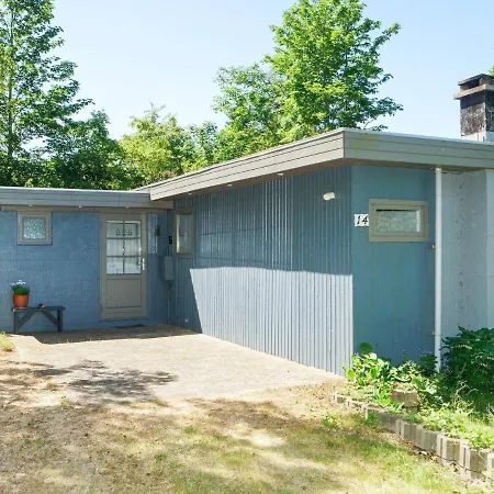 Hébergement de vacances 5 Person In *